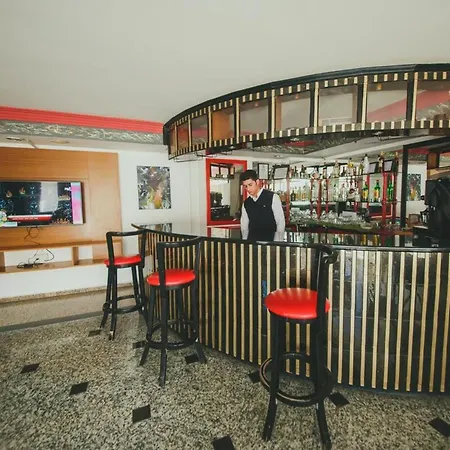 Hotel Royal