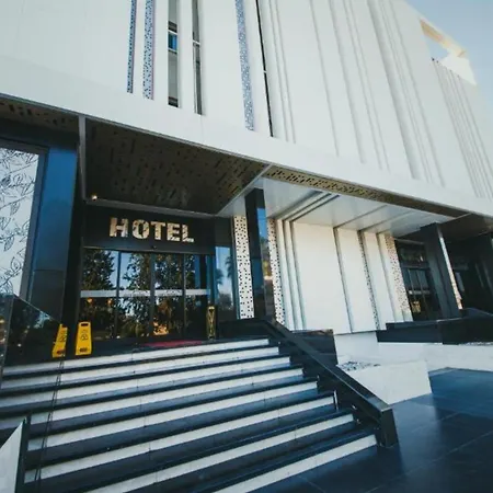 Royal * Nicosia